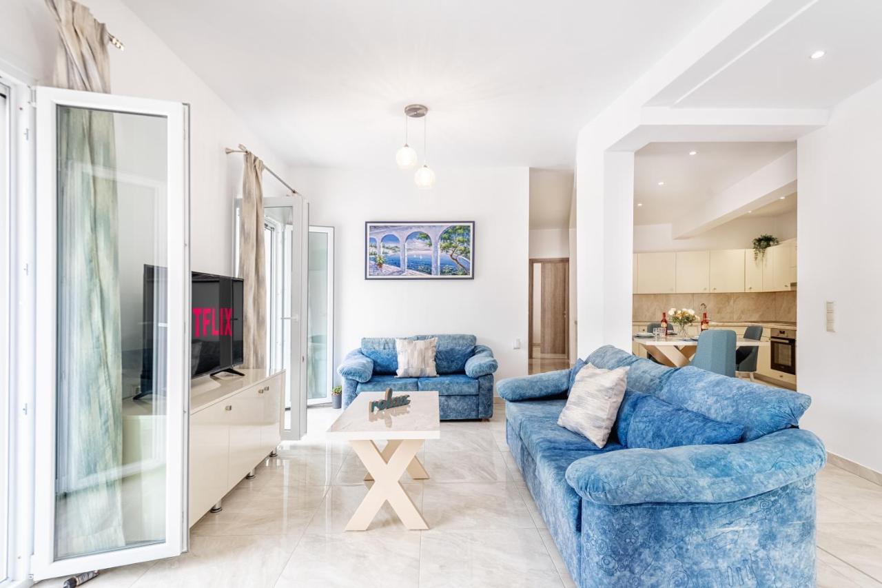 4You Luxury Apartments By Keyplanner Moraḯtika Esterno foto