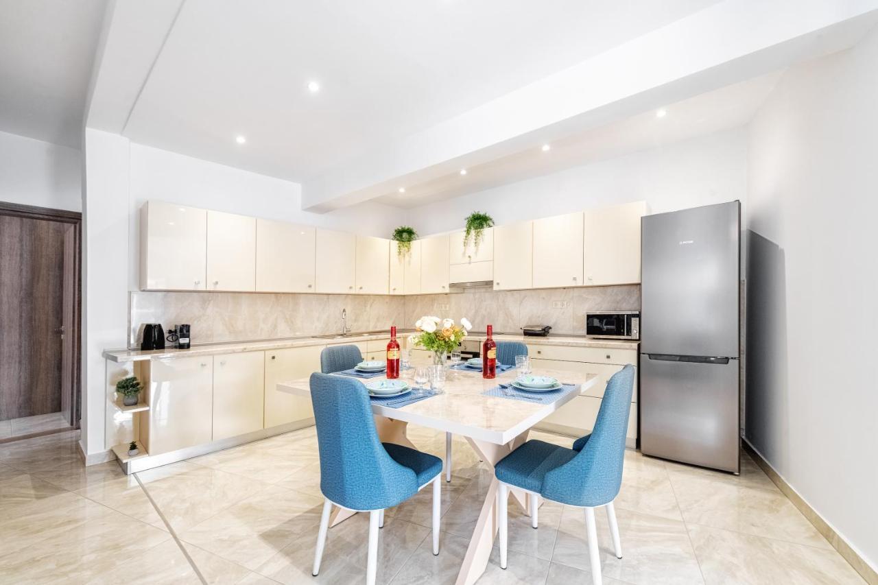 4You Luxury Apartments By Keyplanner Moraḯtika Esterno foto