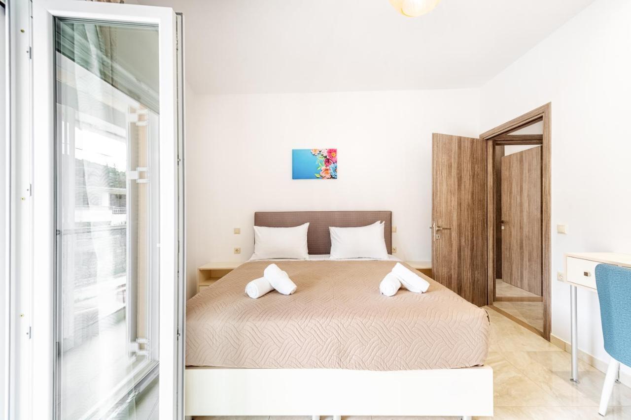 4You Luxury Apartments By Keyplanner Moraḯtika Esterno foto