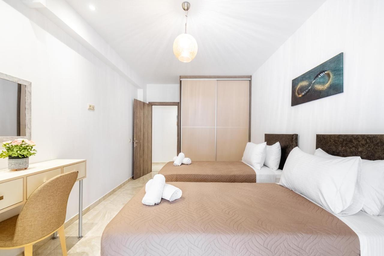 4You Luxury Apartments By Keyplanner Moraḯtika Esterno foto