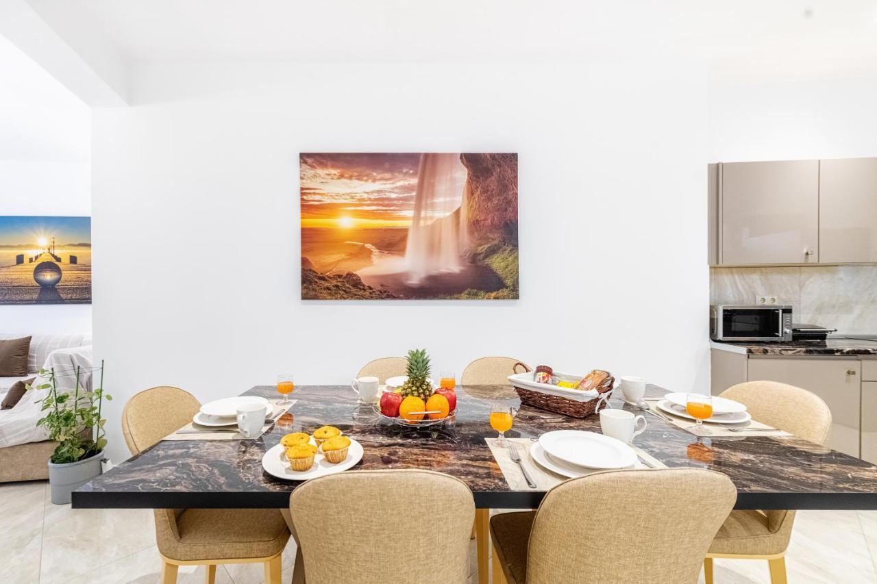 4You Luxury Apartments By Keyplanner Moraḯtika Esterno foto